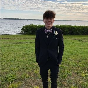 Meet your Posher, Layne